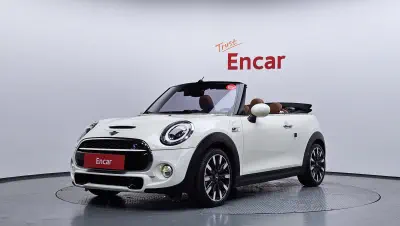 MINI Cooper Convertible