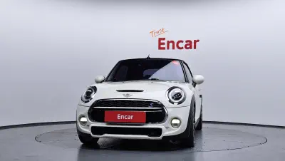 MINI Cooper Convertible
