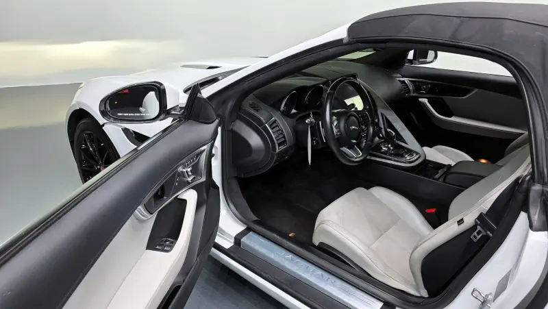 Jaguar F-Type