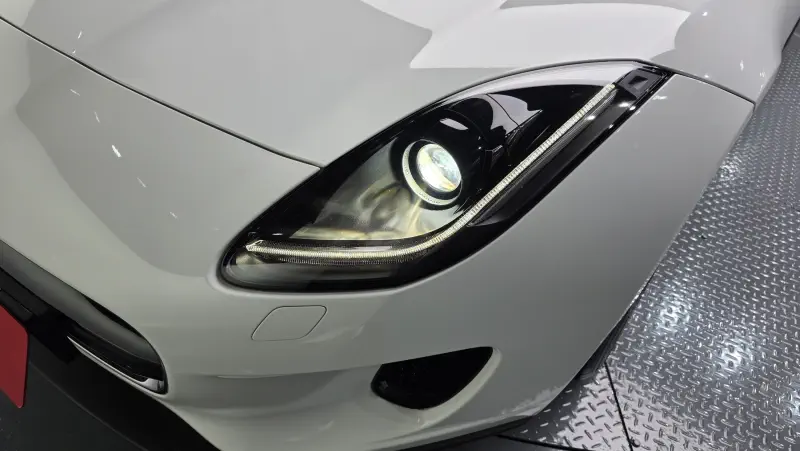 Jaguar F-Type