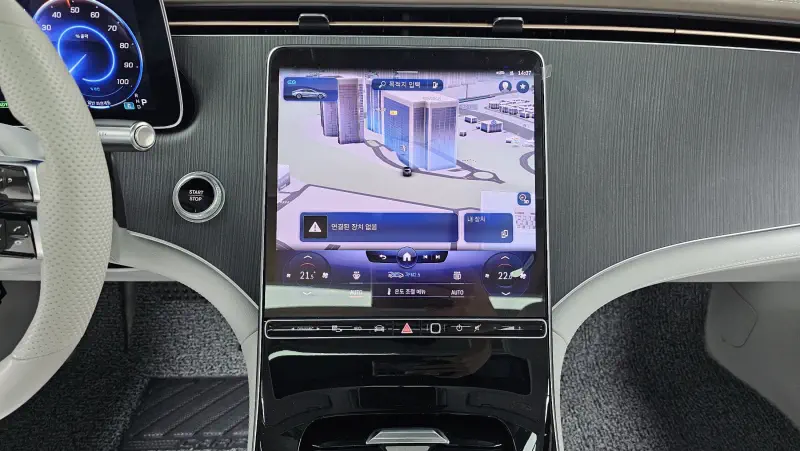 Mercedes-Benz EQS