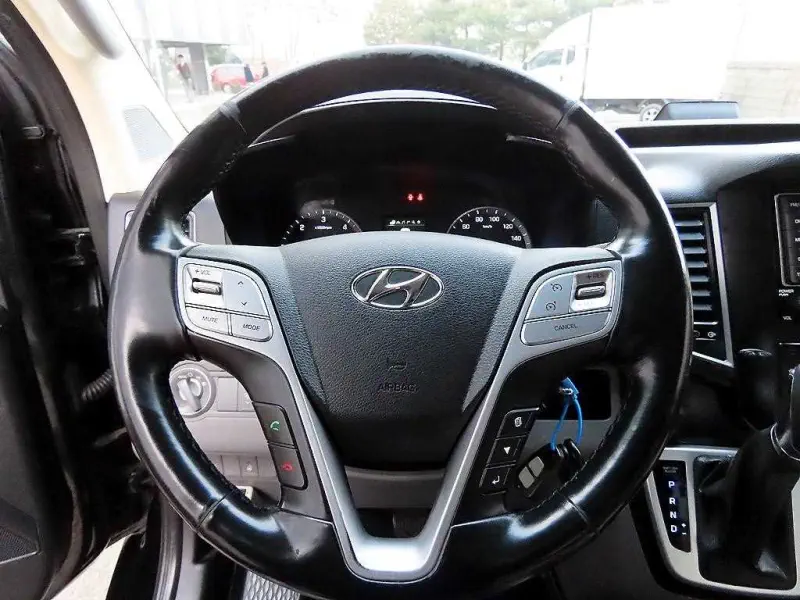 Hyundai H1