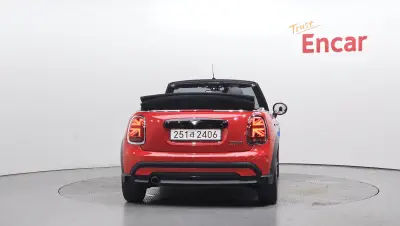 MINI Cooper Convertible