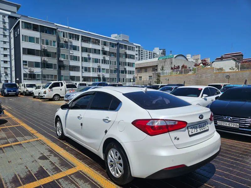 Kia K3