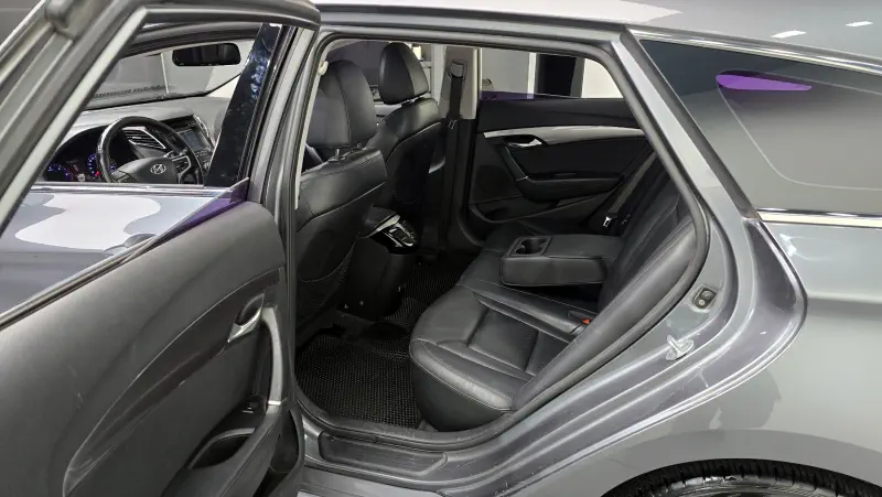 Hyundai I40