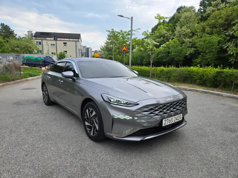 Kia K8