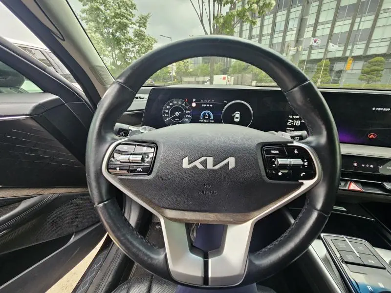Kia K8