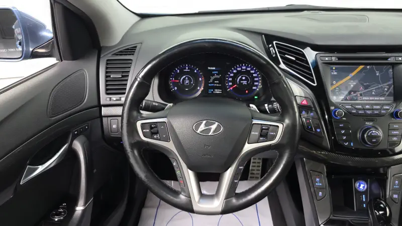 Hyundai I40