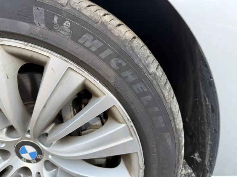 BMW 5-Series Gran Turismo