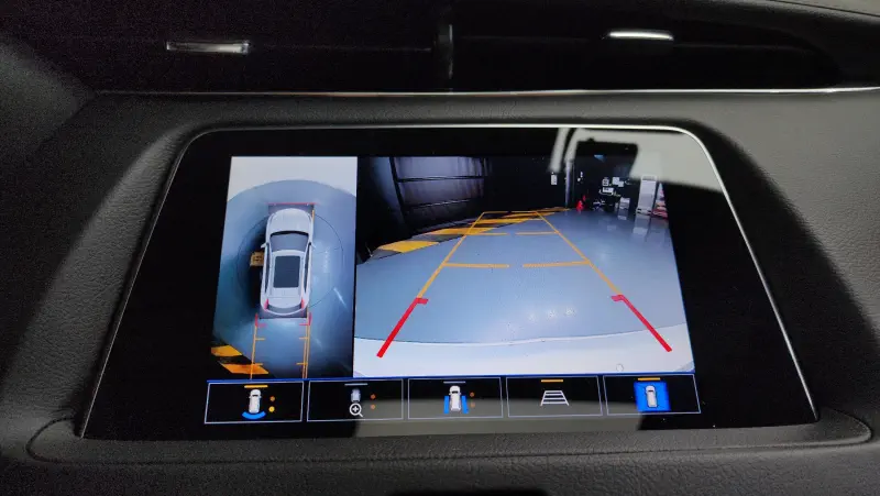 Cadillac XT4