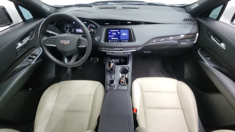 Cadillac XT4