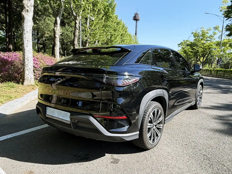 BYD Sealion 7