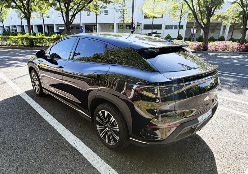 BYD Sealion 7