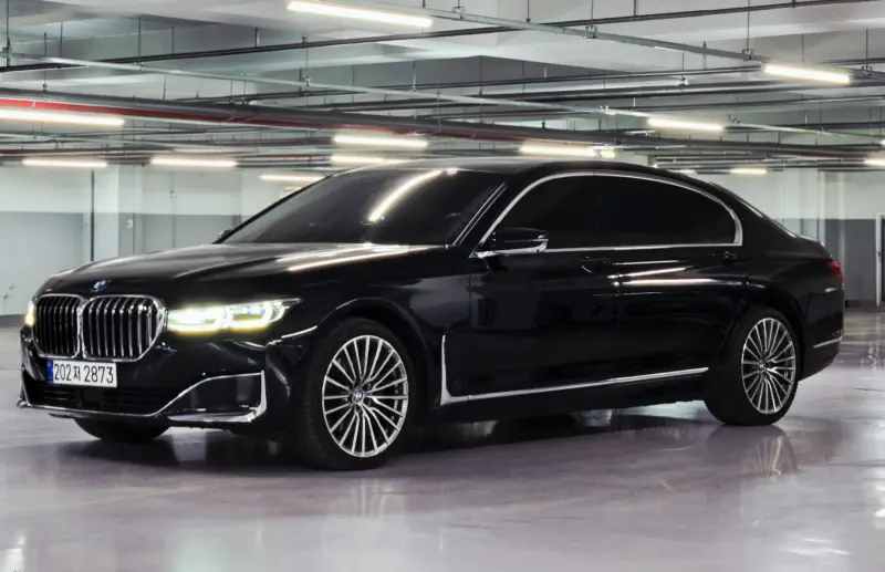 BMW 7-Series