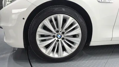 BMW 5-Series Gran Turismo