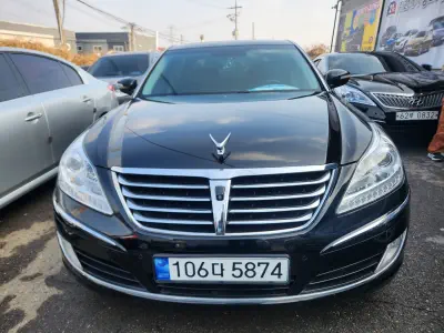 Hyundai Equus