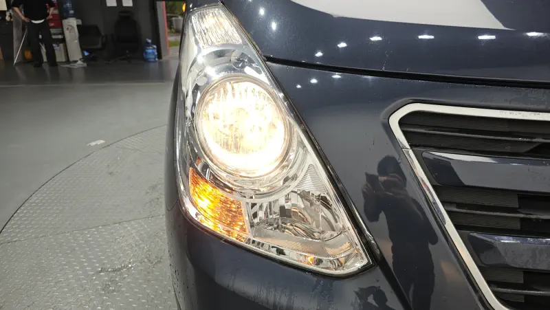 Hyundai Grand Starex