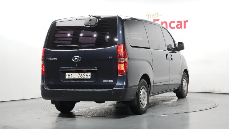 Hyundai Grand Starex