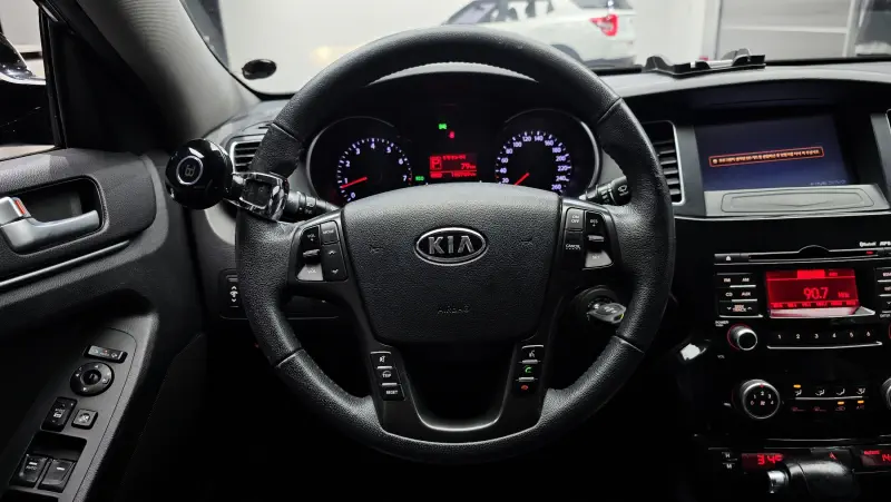 Kia K7