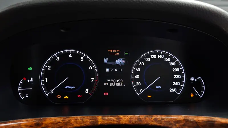 Hyundai Equus