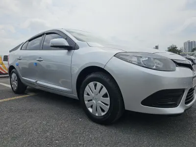 Renault SM3