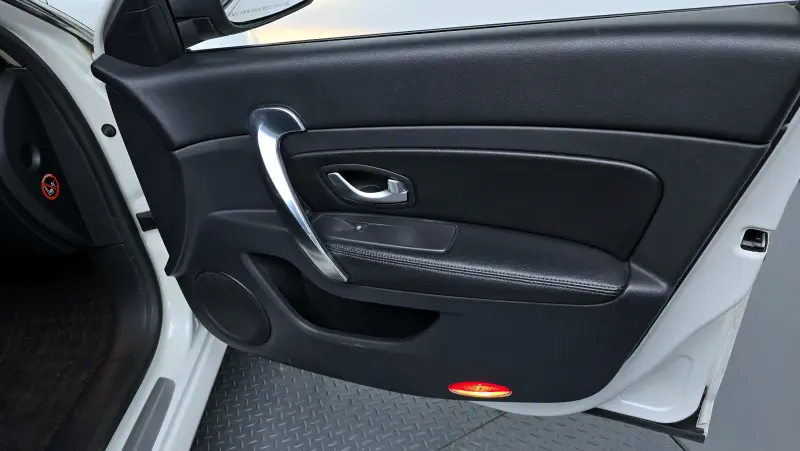 Renault Samsung SM5