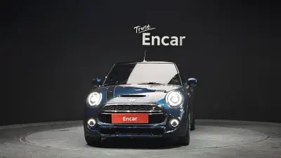 MINI Cooper Convertible
