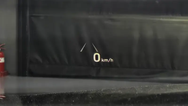 Genesis EQ900