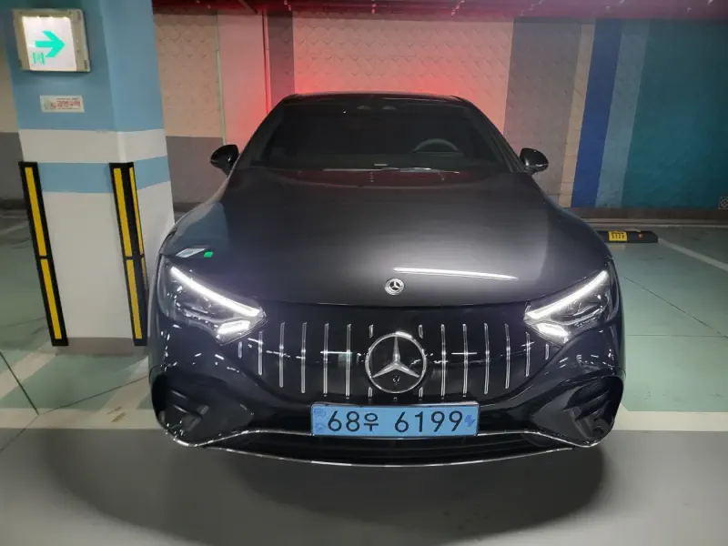 Mercedes-Benz EQE