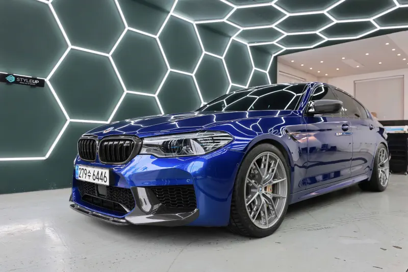 BMW M5