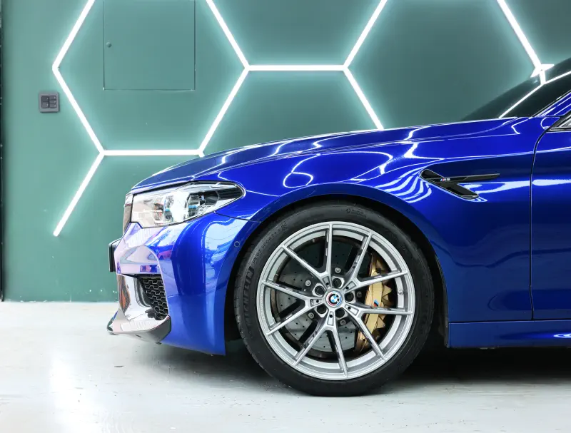 BMW M5
