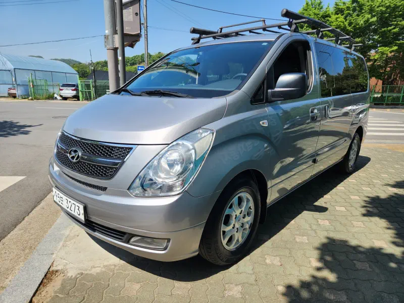 Hyundai Grand Starex