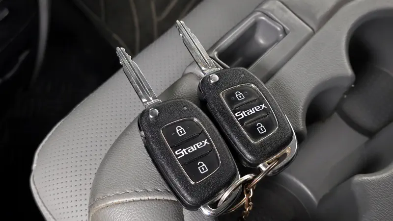 Hyundai Grand Starex