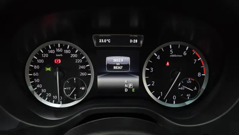 Infiniti Q30