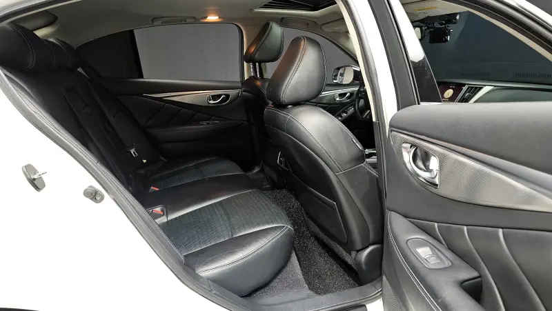 Infiniti Q50