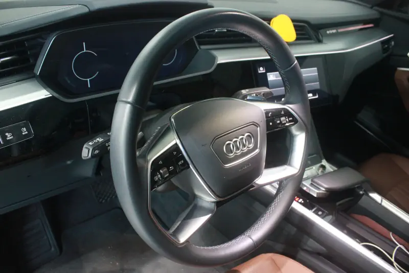 Audi Q8 e-tron