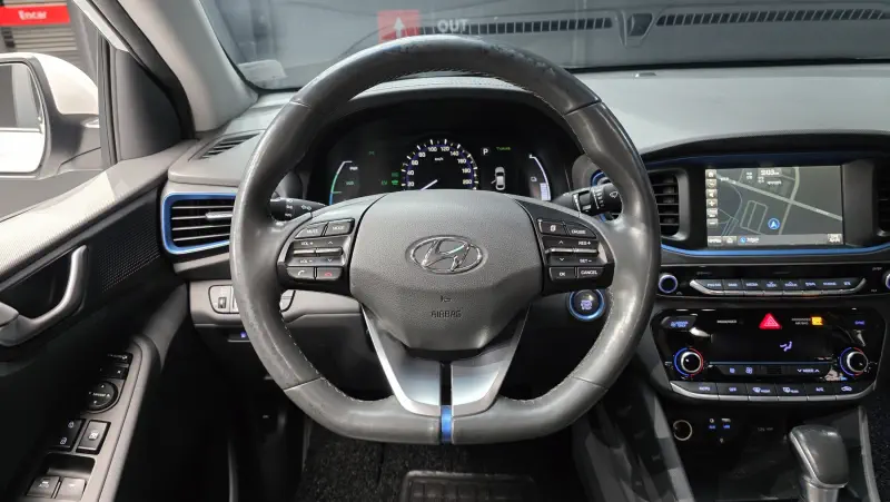 Hyundai Ioniq