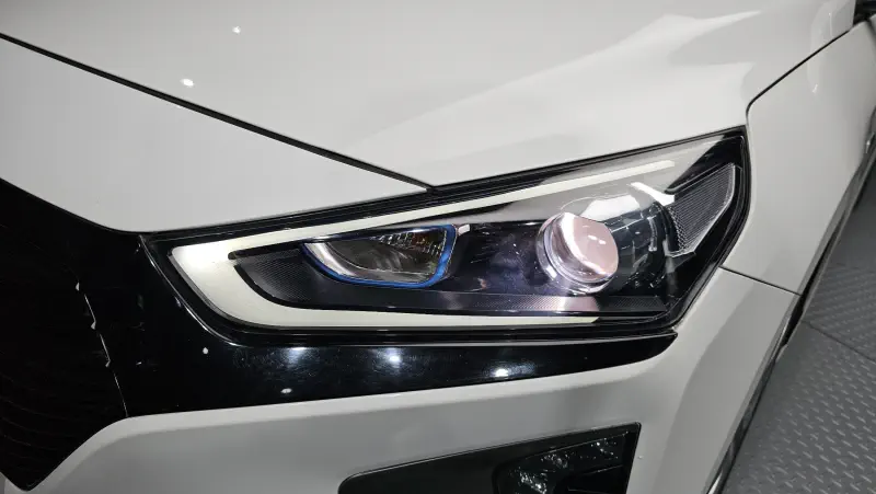 Hyundai Ioniq
