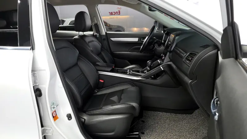 Renault QM6