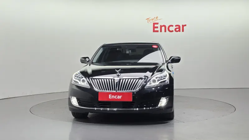 Hyundai Equus