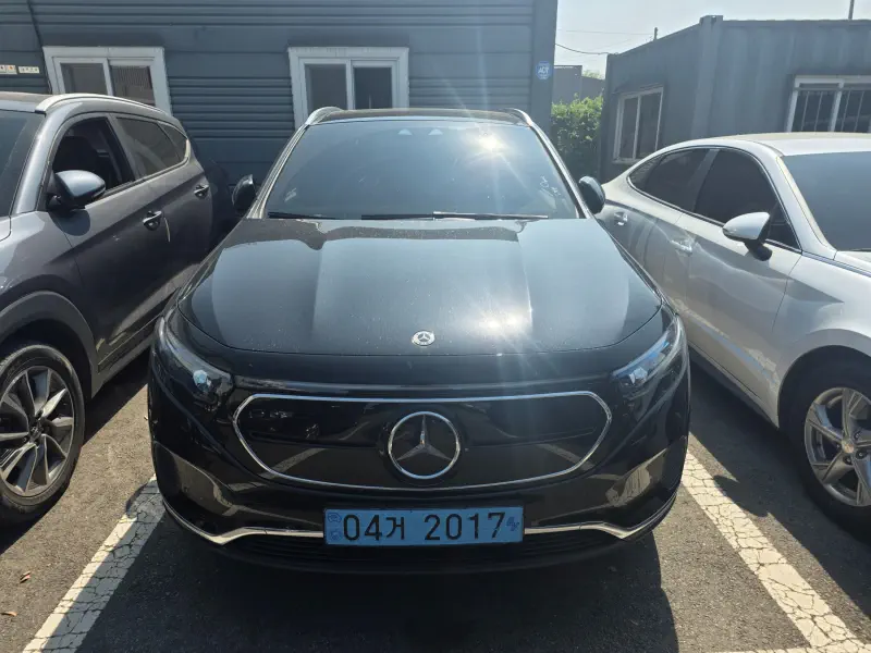 Mercedes-Benz EQA