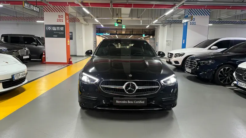 Mercedes-Benz C-Class