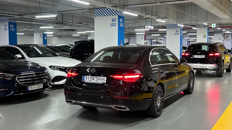 Mercedes-Benz C-Class