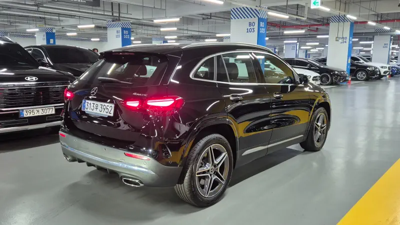Mercedes-Benz GLA-Class