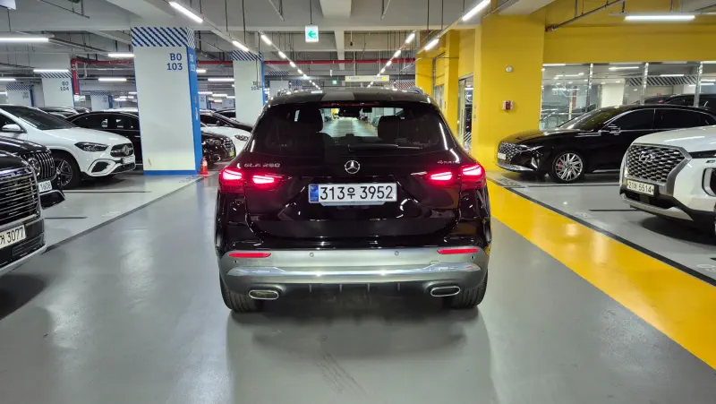 Mercedes-Benz GLA-Class