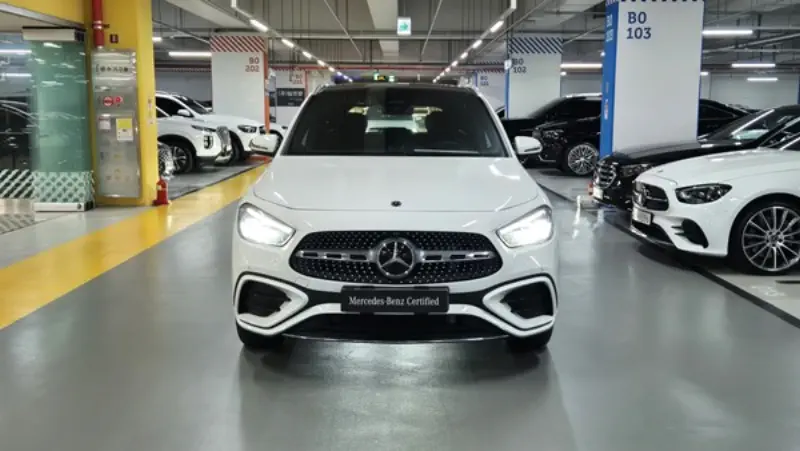 Mercedes-Benz GLA-Class