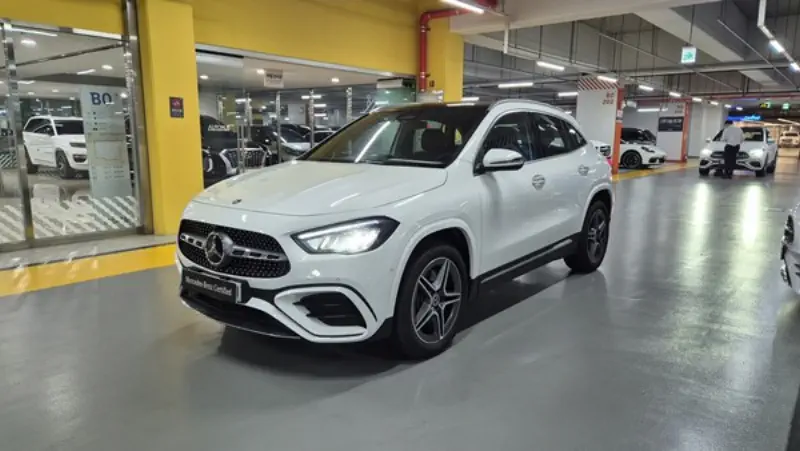 Mercedes-Benz GLA-Class