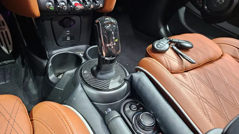 MINI Hatch