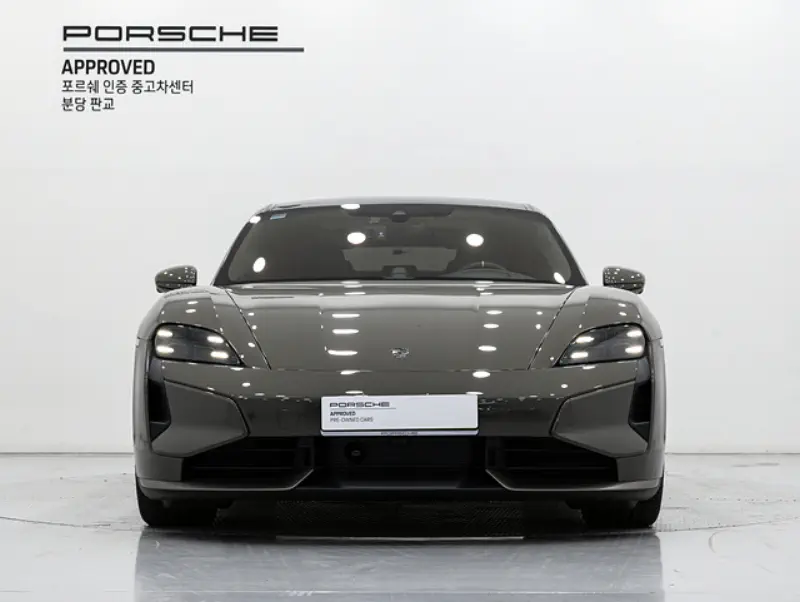 Porsche Taycan
