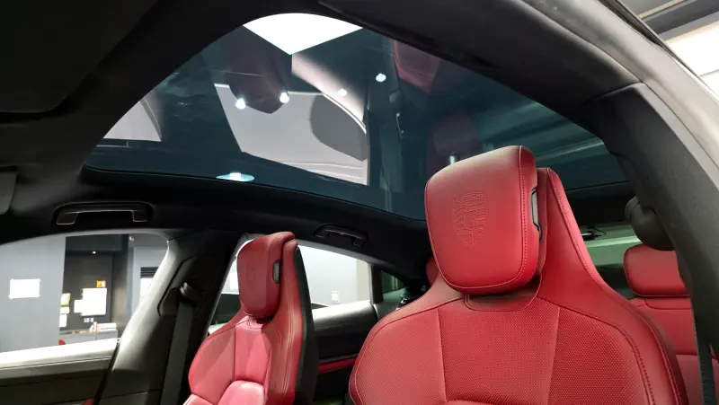 Porsche Taycan